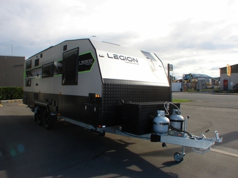Legion - Kiwi - 22ft - Twin Bunks - Walk Around Bed